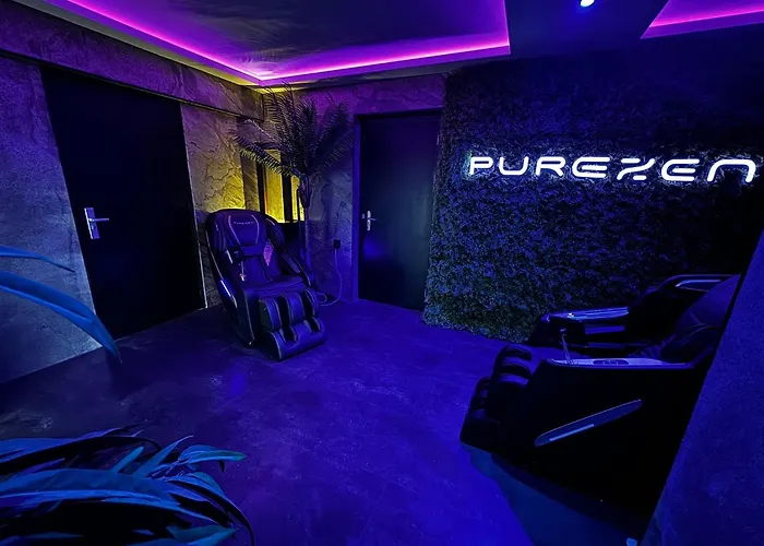 Апартаменты Puur & Wellness *